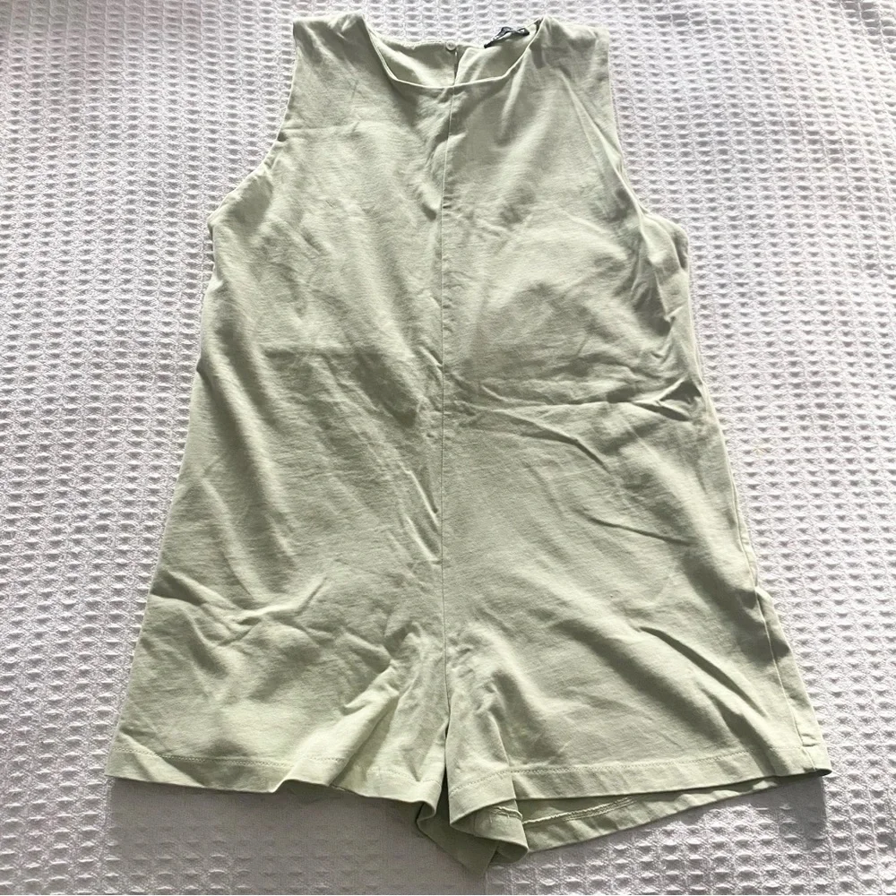 Zara Light Green Sleeveless Romper - Picture 10 of 13